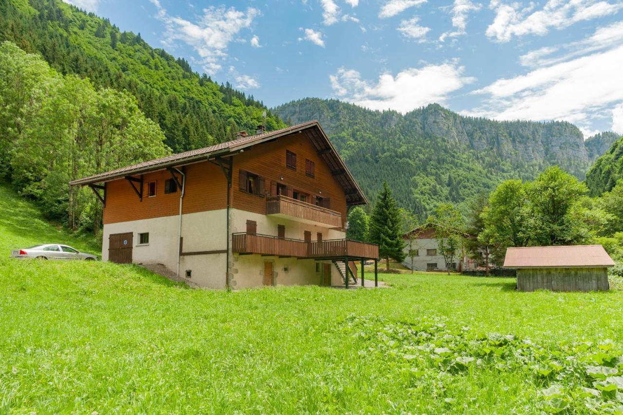 Grand Appartement Proche Gd Bornand Glieres-Val-de-Borne Εξωτερικό φωτογραφία